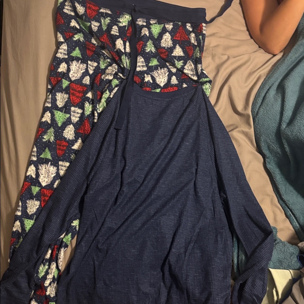 Merry Lane Blue Pajama Set with Tree Design